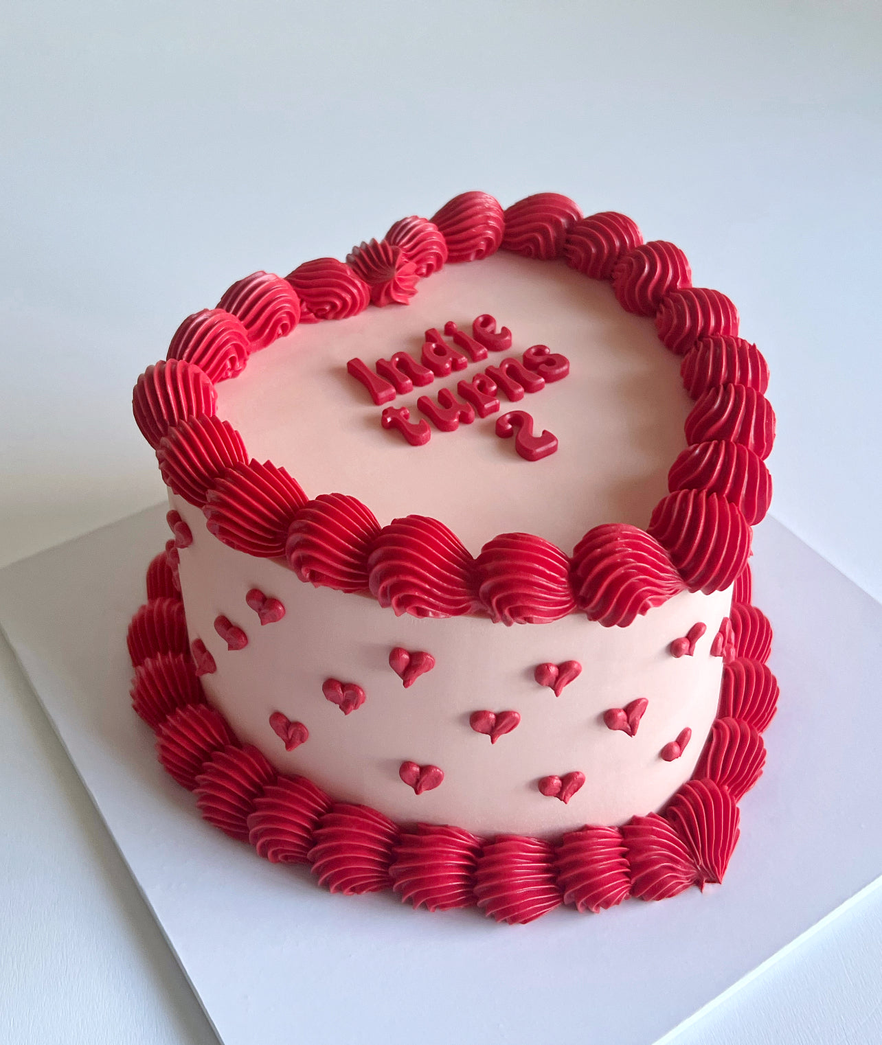 Queen of Hearts Celebration Cake