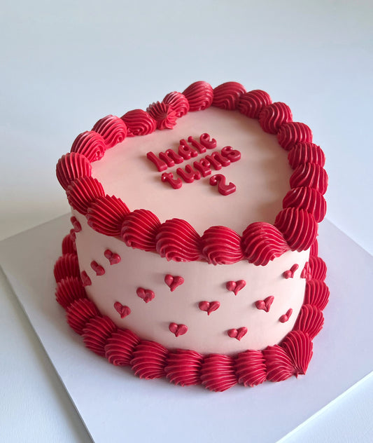 Queen of Hearts Celebration Cake