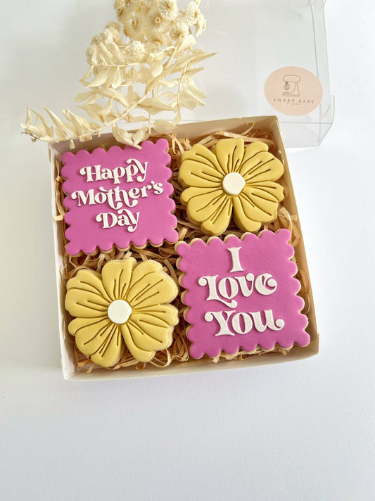 'Flowers for Mum' Gift Box